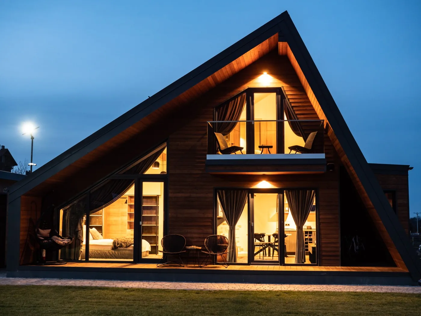 Luxury Up — semi-finished prefab cabin delivered near Brașov, Romania